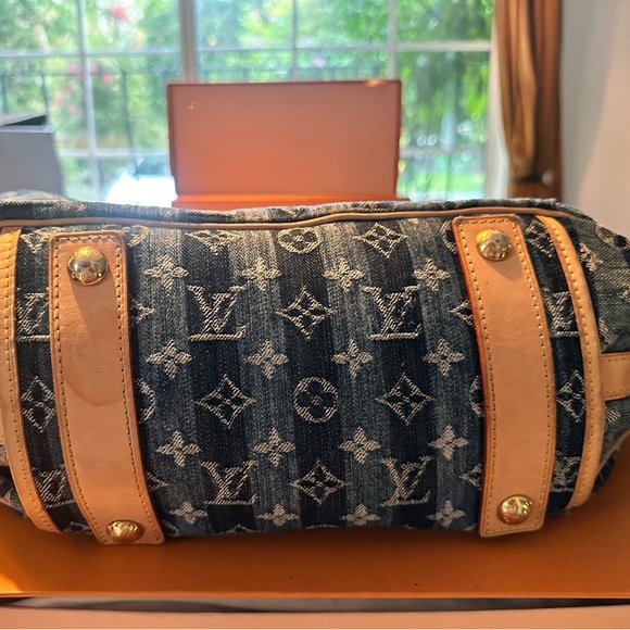 Denim Louis Vuitton Pre-Owned 2006 Cabas Raye GM tote bag - Picture 4 of 17